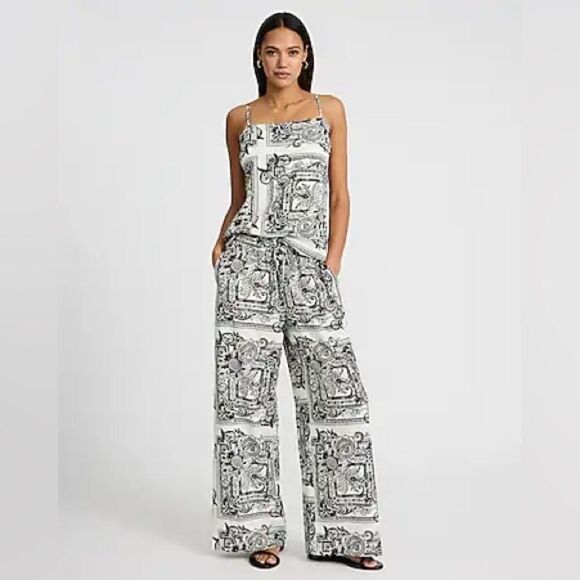 NWT EXPRESS High waisted design wide leg pants Size Small - Picture 1 of 10